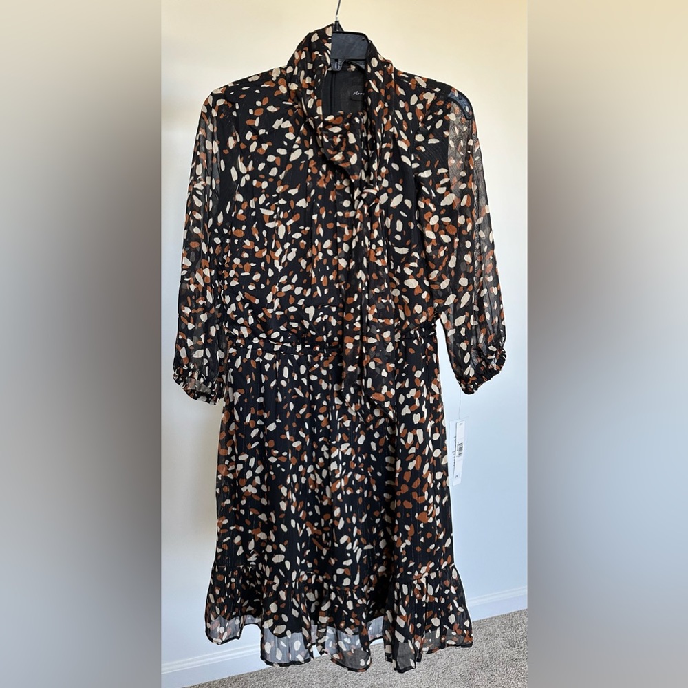 Clover and Sloane Dress Black and Brown Size 8